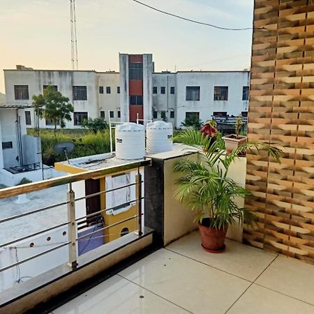 Bhavya Homestay Garudeshwar Esterno foto