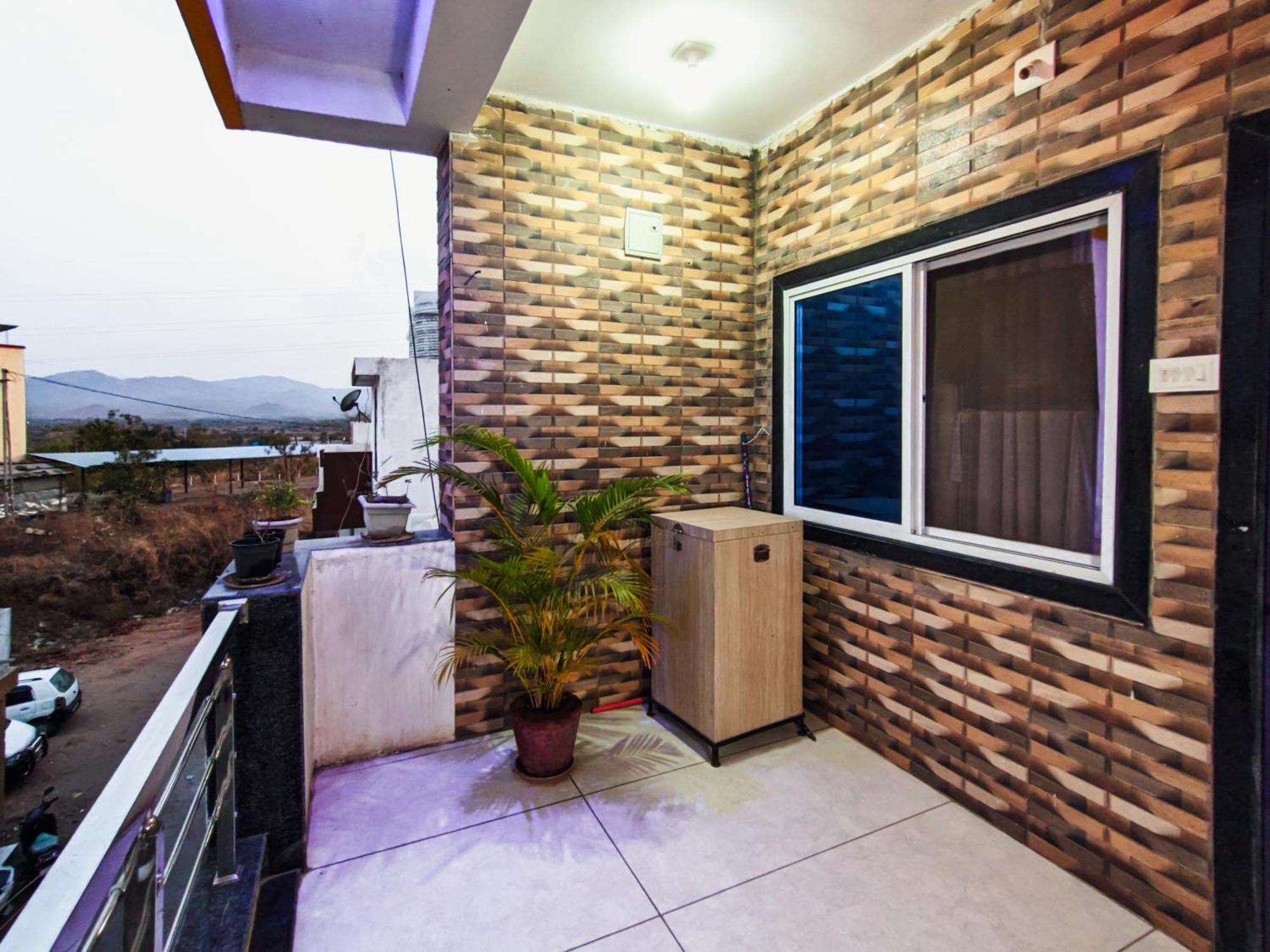 Bhavya Homestay Garudeshwar Esterno foto