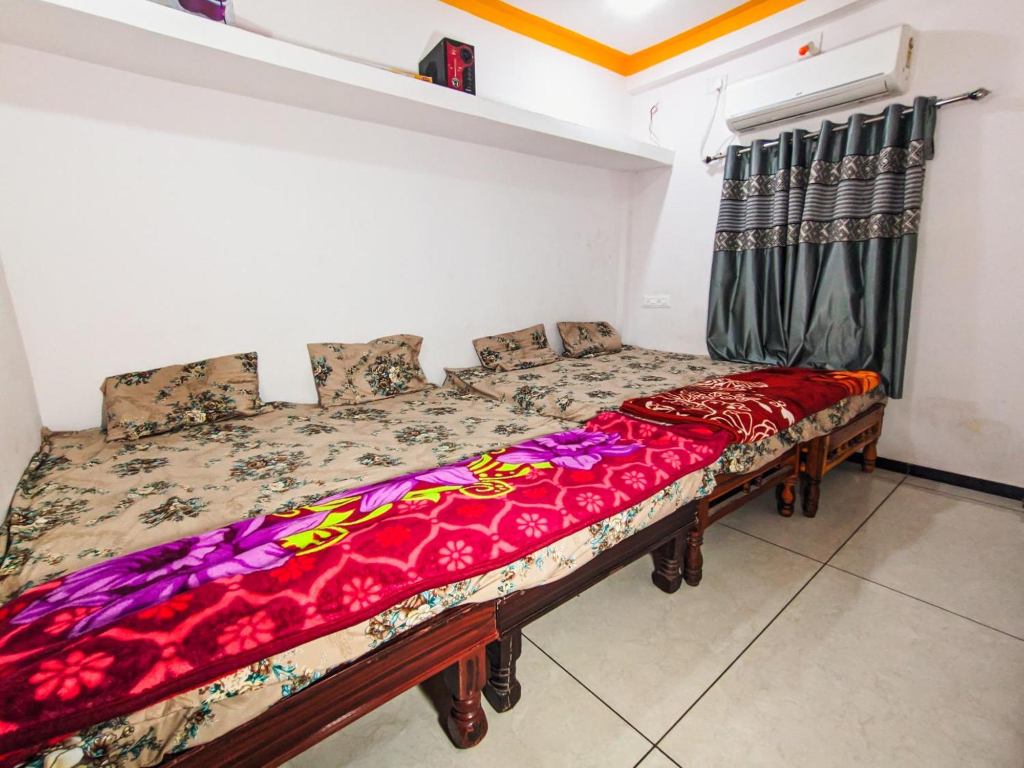 Bhavya Homestay Garudeshwar Esterno foto