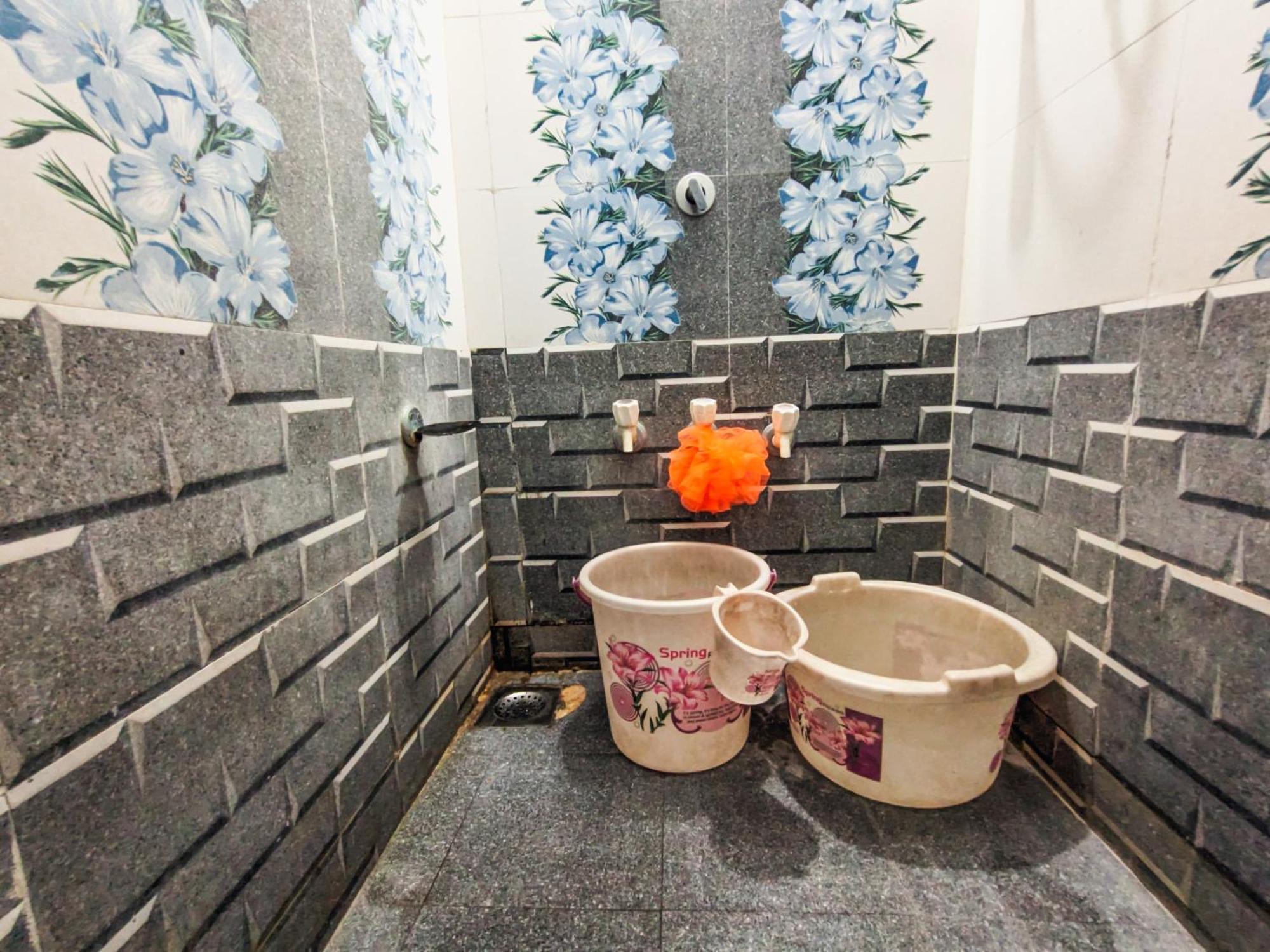 Bhavya Homestay Garudeshwar Esterno foto
