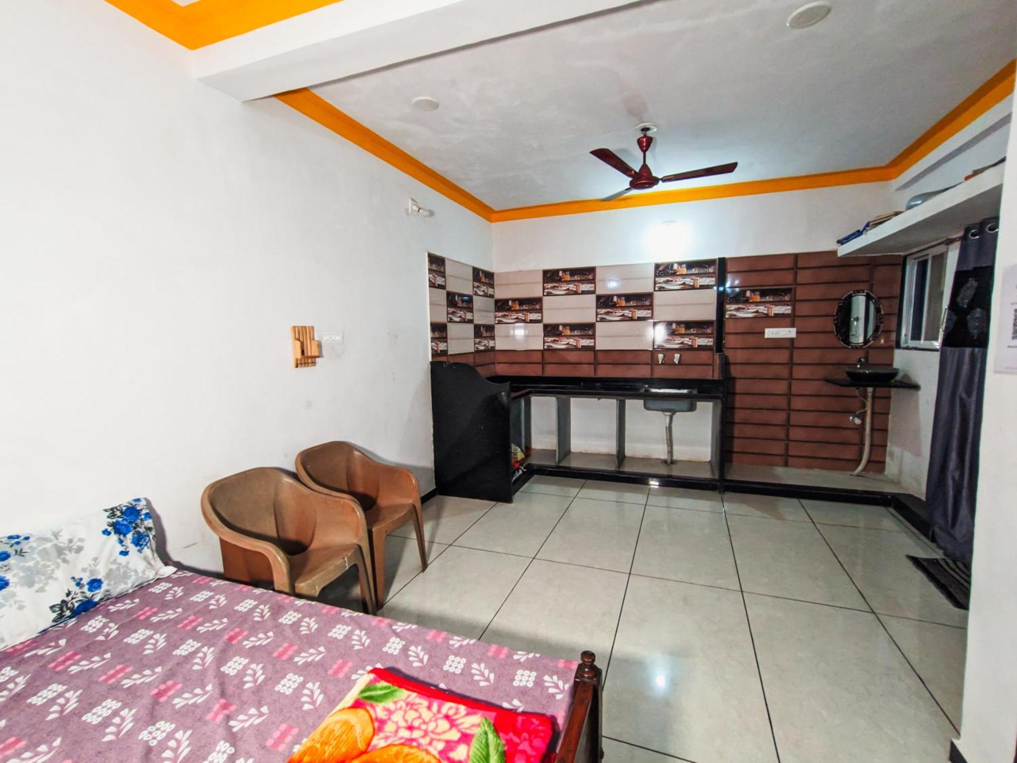 Bhavya Homestay Garudeshwar Esterno foto